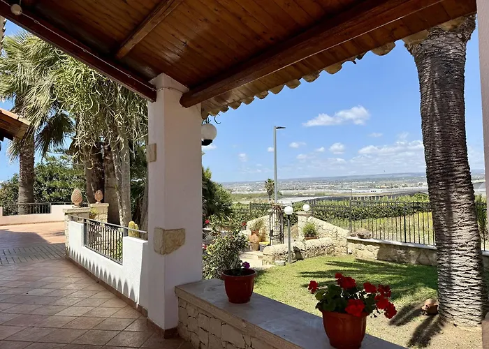 Lumea Villa Cava dʼAliga